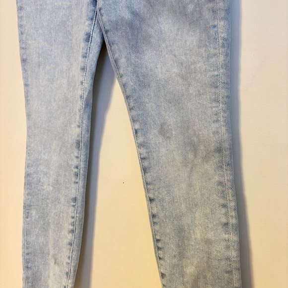 Guess High Waist Button Fly Stretch Ankle Skinny Jeans Light Wash Blue Womens 27 - Picture 5 of 7
